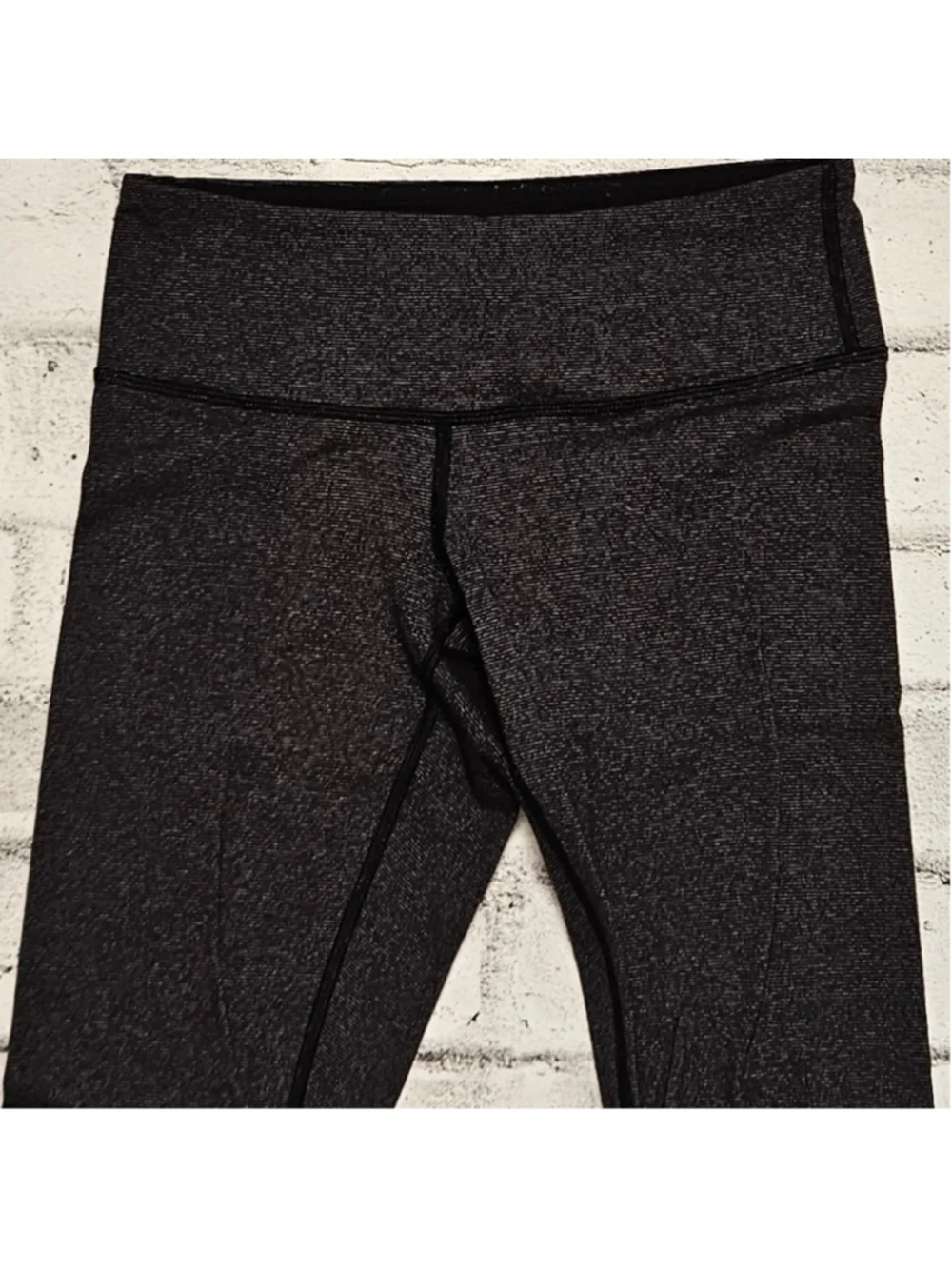 Lululemon Leggings Black High Rise Athletic Yoga Pants Size 4